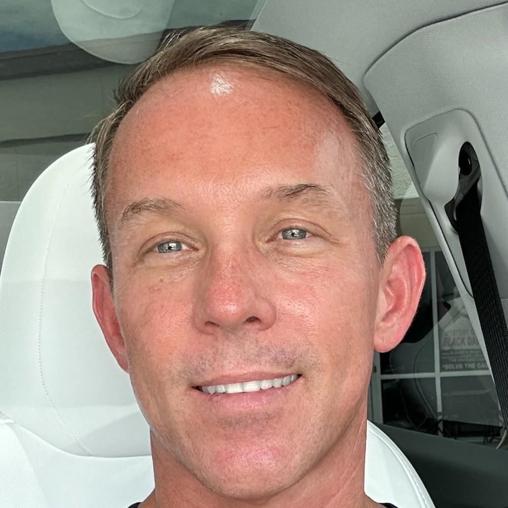 Meet your Posher, Chris